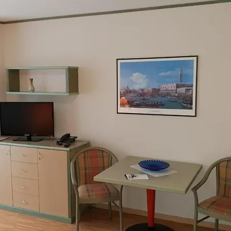 Rialto Hotel 3*